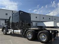 2022 Kenworth T880