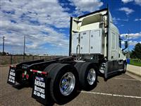 2019 Freightliner CASCADIA 126