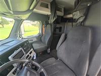 2019 Freightliner CASCADIA 126