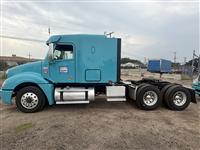 2020 Freightliner Columbia