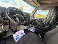 2022 Kenworth W990