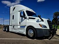 2021 Freightliner CASCADIA 126