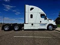 2021 Freightliner CASCADIA 126