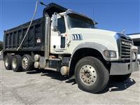 2018 Mack GU713