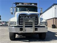 2018 Mack GU713