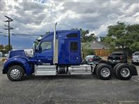 2022 Kenworth W990