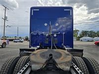 2022 Kenworth W990