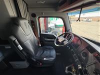 2022 Kenworth T880
