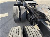 2022 Kenworth T880
