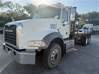 2017 Mack 
