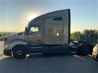 2022 Kenworth T680