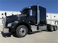 Used 2022 Kenworth T880 for Sale