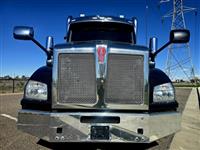 2022 Kenworth T880