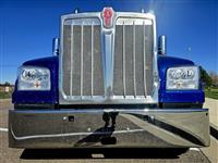 2022 Kenworth W990