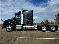 2022 Kenworth T880