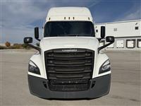 2024 Freightliner CASCADIA 126