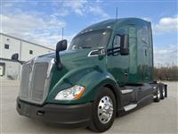 Used 2021 Kenworth T680 for Sale