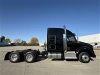 2022 Kenworth T880
