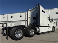 2022 Kenworth T680