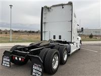 2022 Kenworth T680