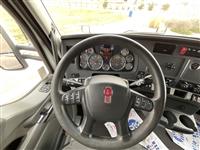 2022 Kenworth T680