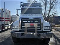 2018 Mack GU713