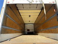  Freightliner Business class M2 106