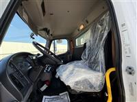  Freightliner Business class M2 106