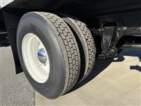  Freightliner Business class M2 106