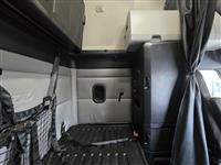 2022 Freightliner CASCADIA 126