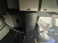 2022 Freightliner CASCADIA 126