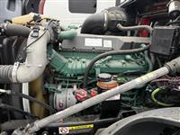 2024 Volvo VNL64T760