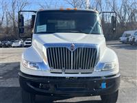 2017 International Durastar 4400