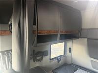 2022 International LT