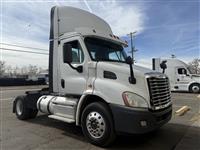 2018 Freightliner CASCADIA 126