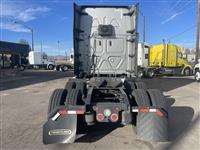 2022 Freightliner CASCADIA 126