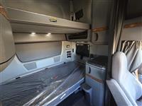 2022 International LT625