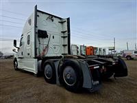 2020 Freightliner CASCADIA 126