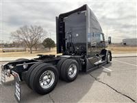 2023 Kenworth T680