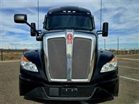 2023 Kenworth T680