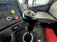 2015 Freightliner M2 112