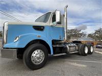 2019 Freightliner Coronado SD 122