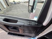 2019 Freightliner Coronado SD 122