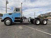 2019 Freightliner Coronado SD 122