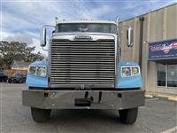 2019 Freightliner Coronado SD 122