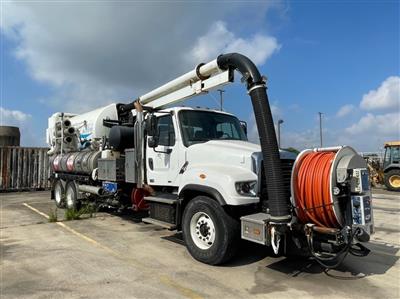 2015 Freightliner 114SD