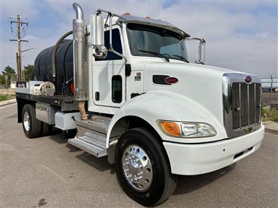 2018 Peterbilt 337