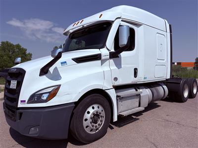 2023 Freightliner CASCADIA 126