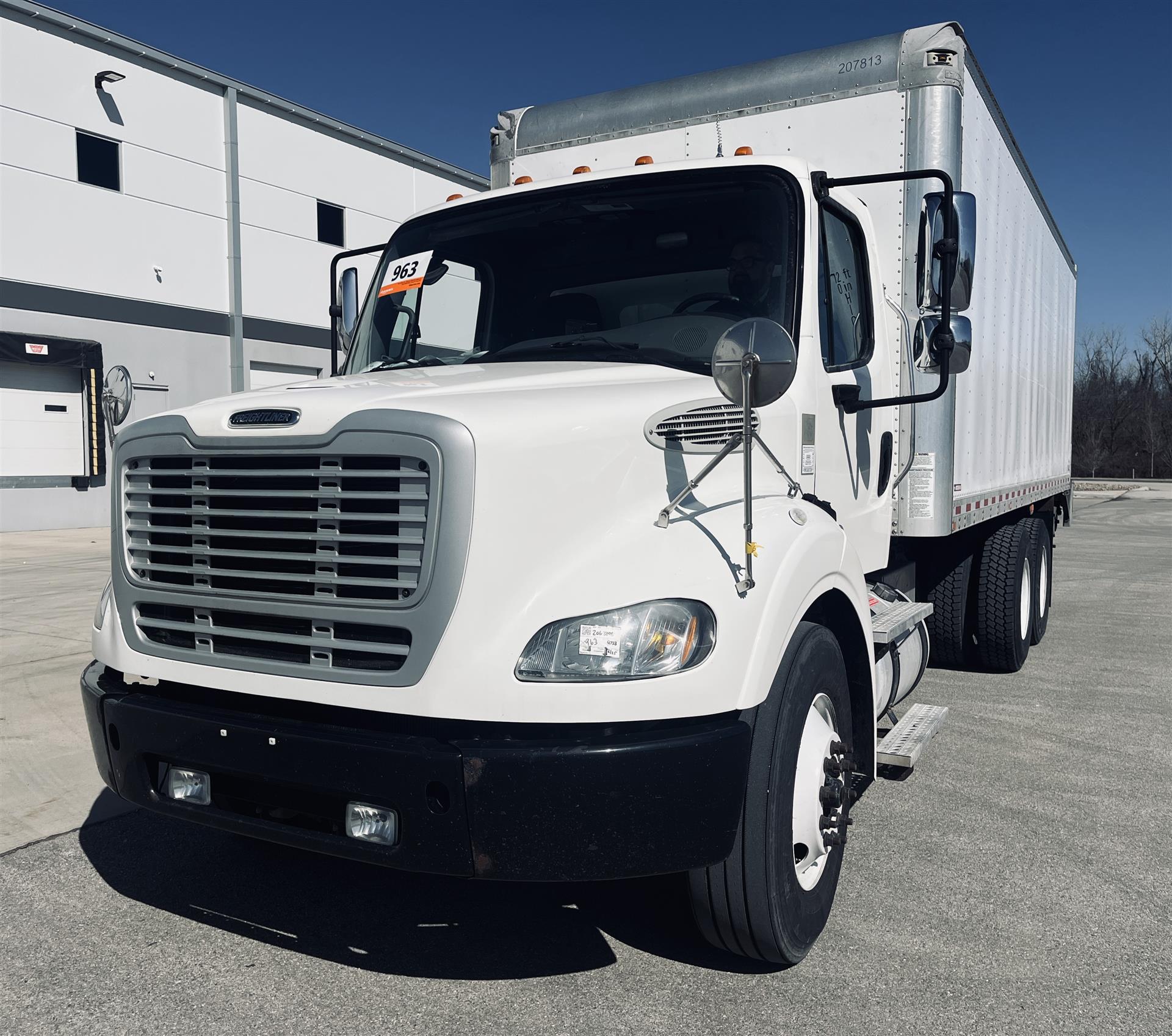 2019 Freightliner M2 106