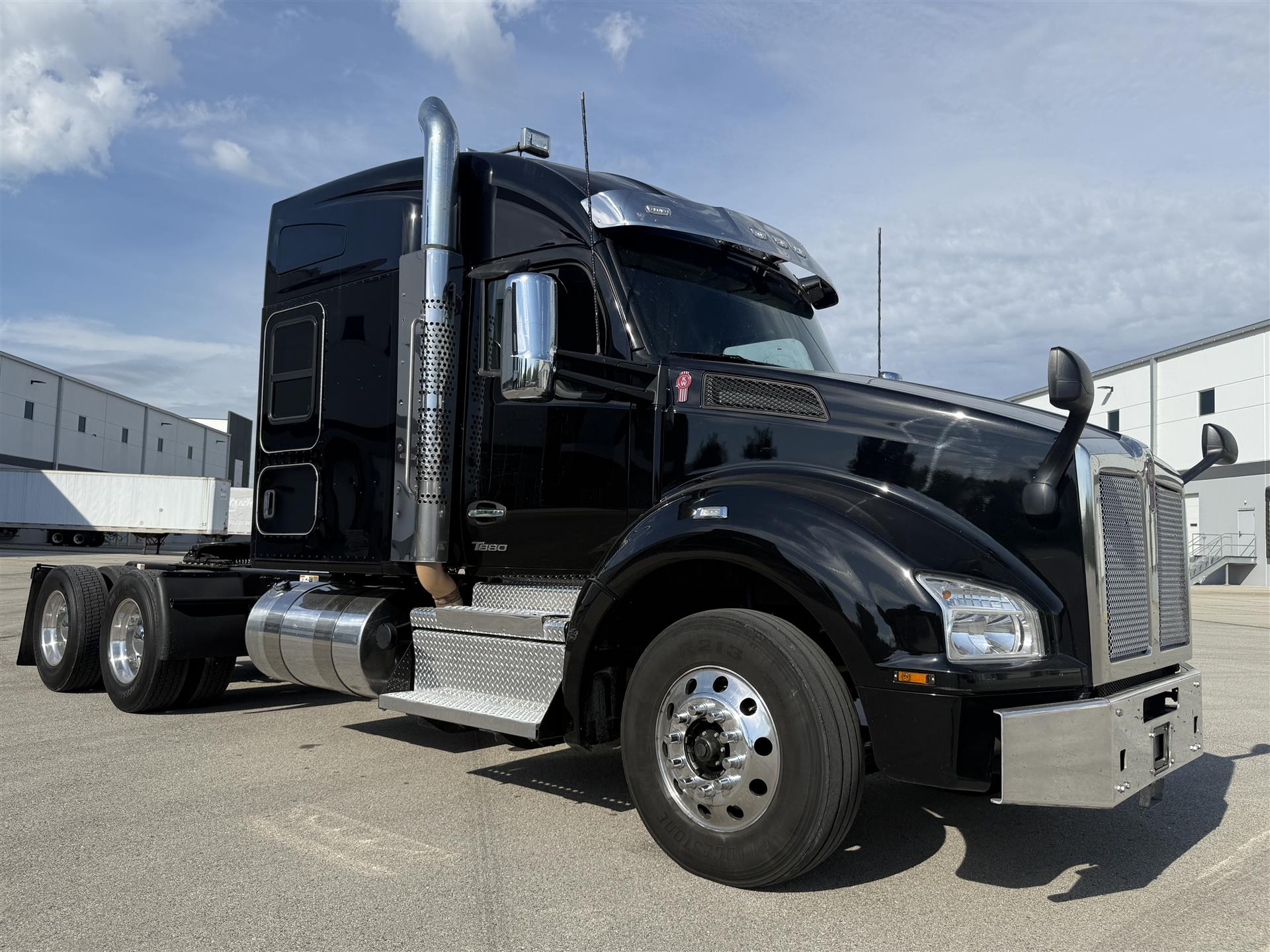 2022 Kenworth T880